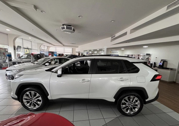 Toyota RAV4 cena 209900 przebieg: 10, rok produkcji 2023 z Gołdap małe 352